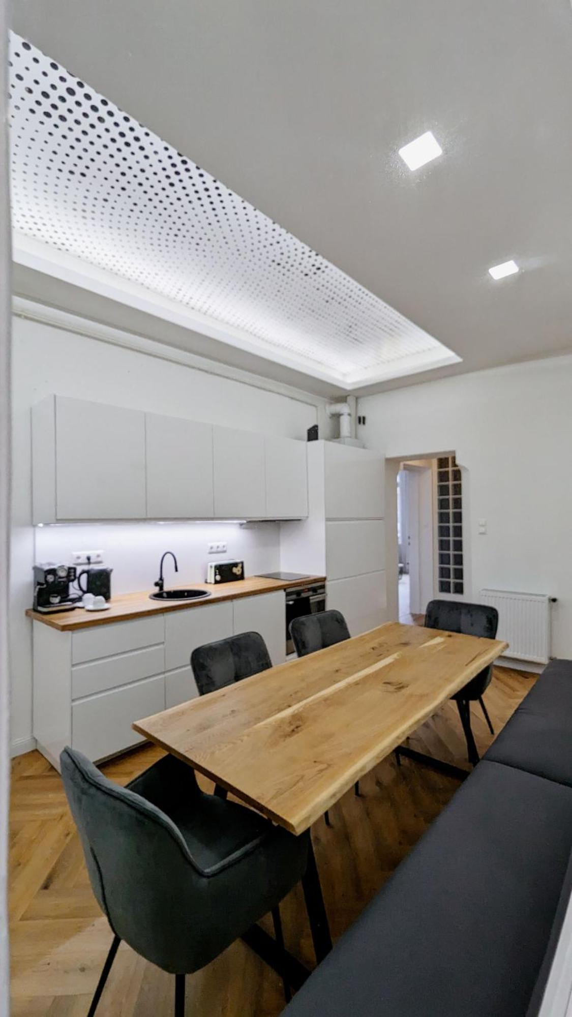Pedestrian Apartment, The Best Location Budapest Exterior photo
